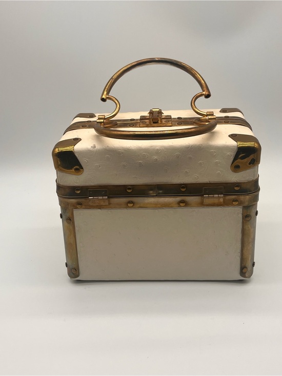 LISETTE Handbags - Lizette Vintage Train Case Purse Vanity Box Handbag Embossed Leather Gold/Brass